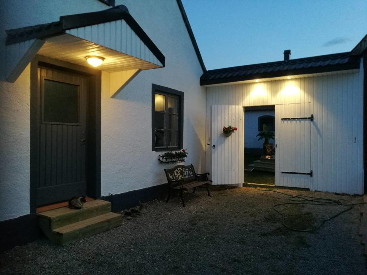 Garden Mellan Slotten Svarte Exterior foto